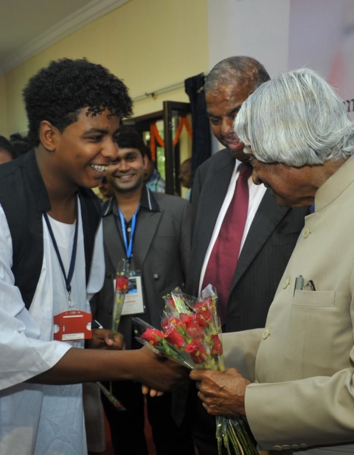 WhatsApp-Image-2025-04-21-at-16.53.40