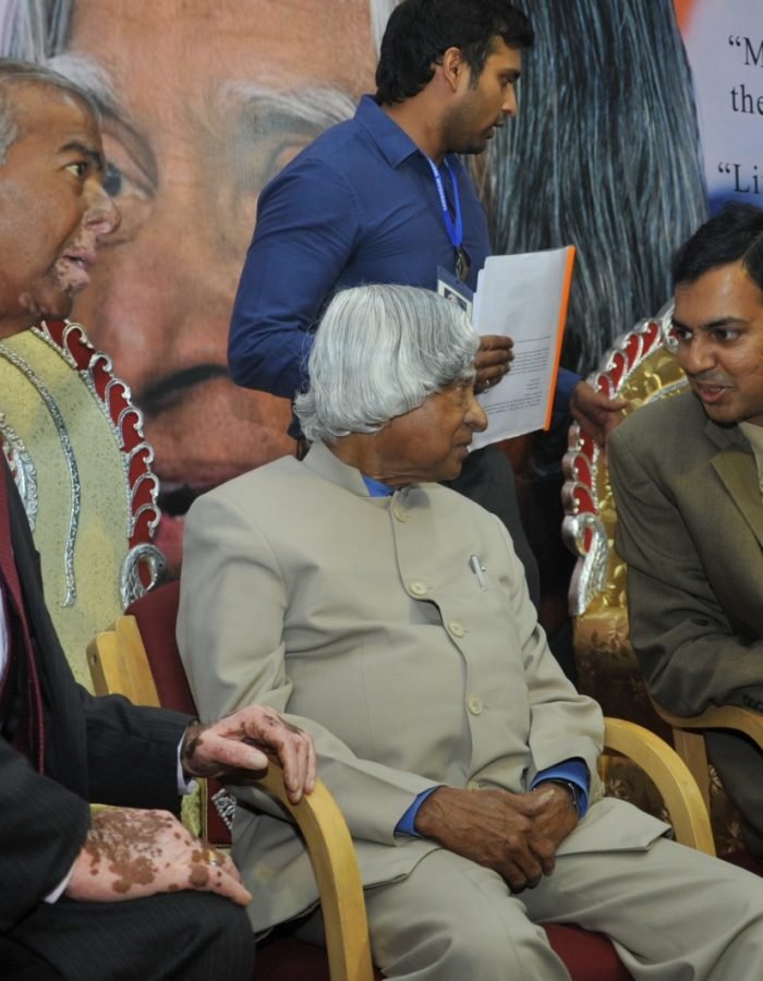 WhatsApp-Image-2025-04-21-at-16.53.41